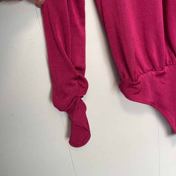 NWOT Free People Intimately Pink Long Sleeve Bodysuit Size Small - Picture 4 of 9